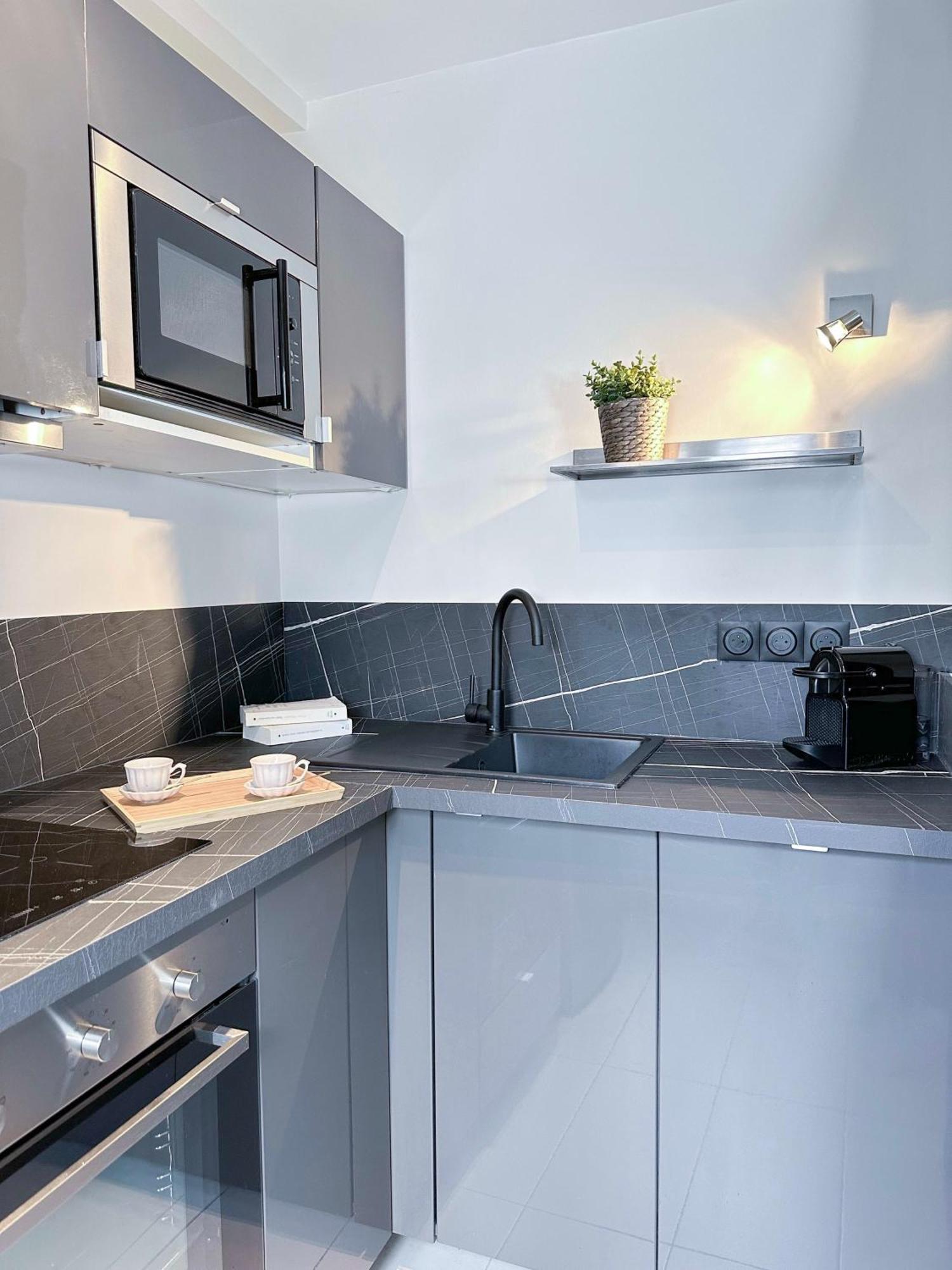 Champs-Elysees Finest Flat Apartman Párizs Kültér fotó
